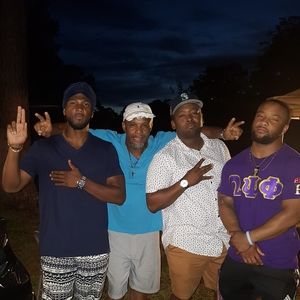 Meet your Posher, Juanze